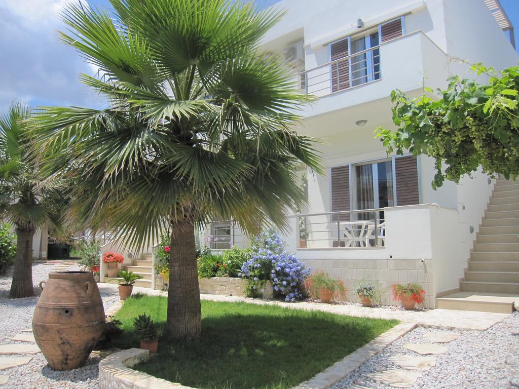 Lion-Suites Kalyves Exterior photo